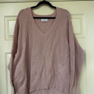 Old Navy Women's Blush V-Neck Sweater